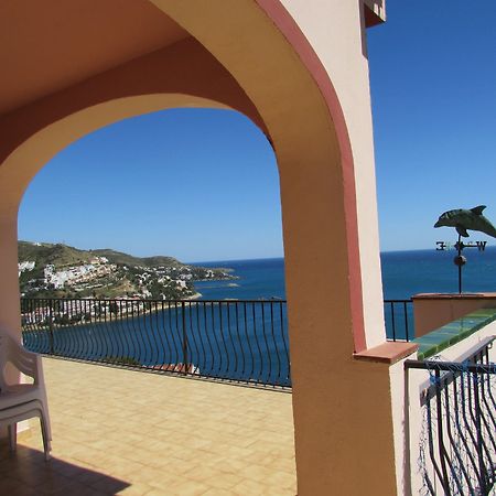 Escapade 2 Apartman Roses Kültér fotó